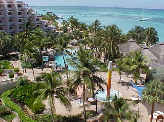 Playa Linda Beach Resort